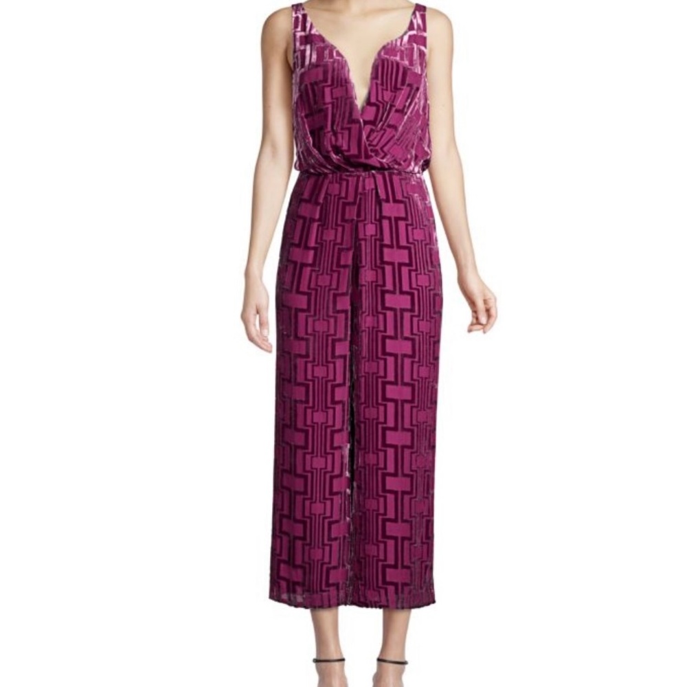 💕TRINA TURK-Sauvignon Jumpsuit ~ Burnout Velvet 10 NWT